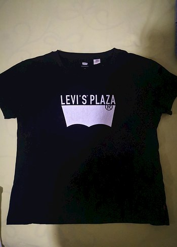 Levis Plaza Siyah Tisort