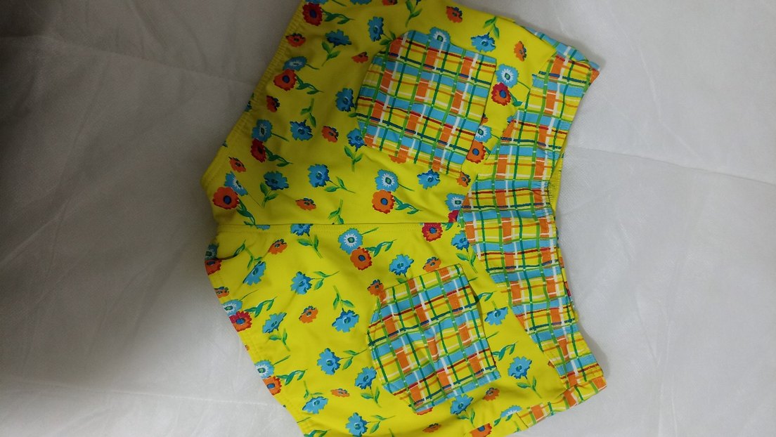 Sarı Çiçek Desenli bikini - Görsel 2