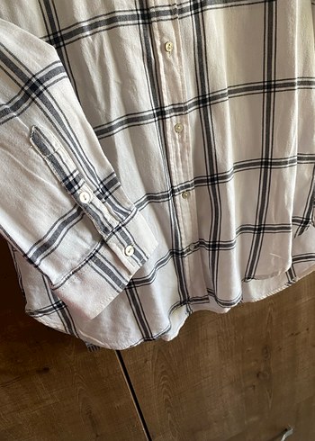 s Beden beyaz Renk H&M Ekoseli Uzun Kollu Keten Gömlek