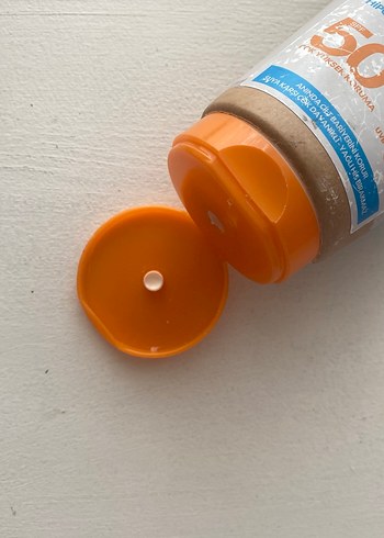 Garnier Ambre Solaire SPF 50 Hassas Cilt Koruyucu Süt - Görsel 3