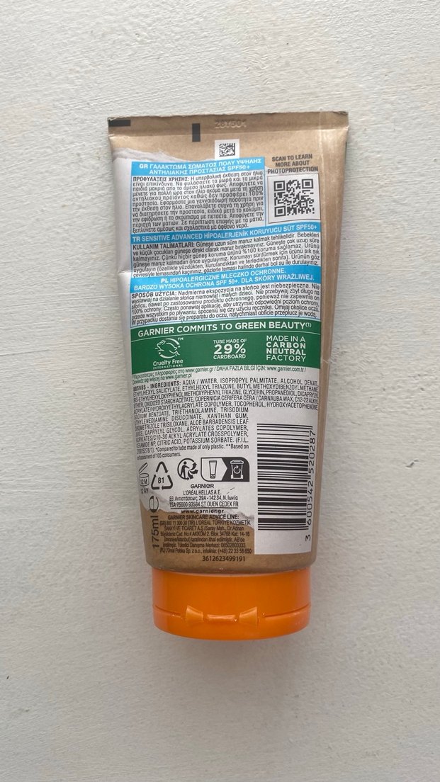 Garnier Ambre Solaire SPF 50 Hassas Cilt Koruyucu Süt - Görsel 2