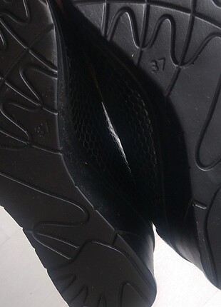 37 Beden Hotiç Siyah Kroko Klasik Ayakkabı
