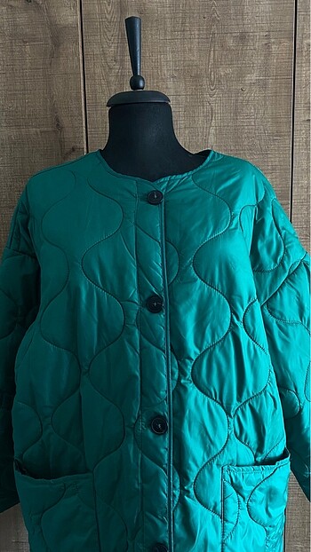 46 Beden Lcw Yeşil Kapitone Oversize Mont