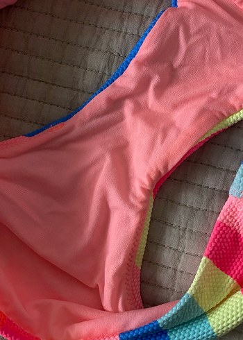 Penti Renkli Çizgili Kız Bikini Takımı - Görsel 4