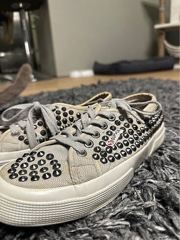 Superga Limited Zimbali model
