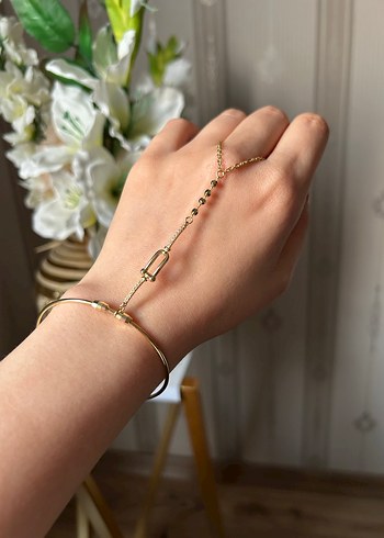 Zincir Detaylı Minimalist Altın Kadın Şahmeran - Görsel 3