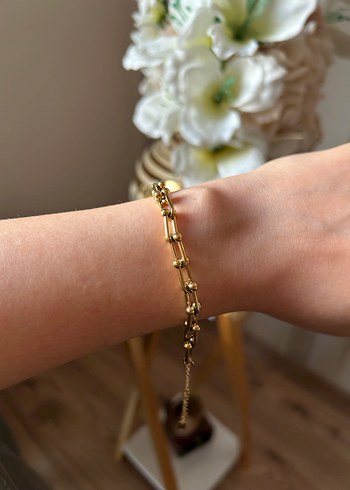 Zincir Detaylı Parlak Altın Kadın Bileklik - Görsel 2