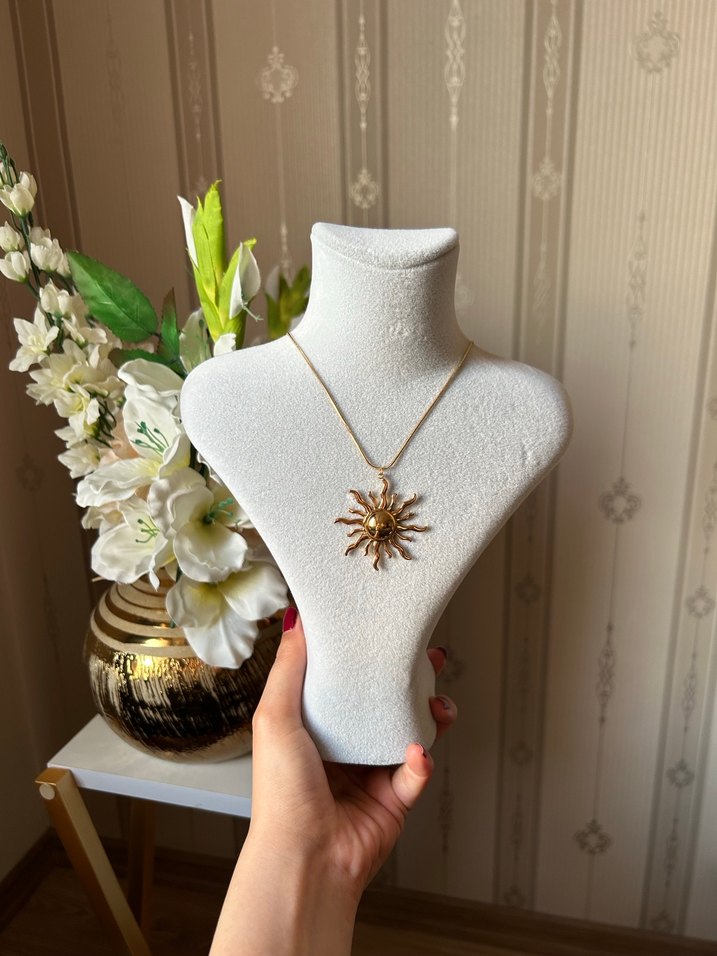 Mini Güneş Figürlü Zincir Kolye - Görsel 4