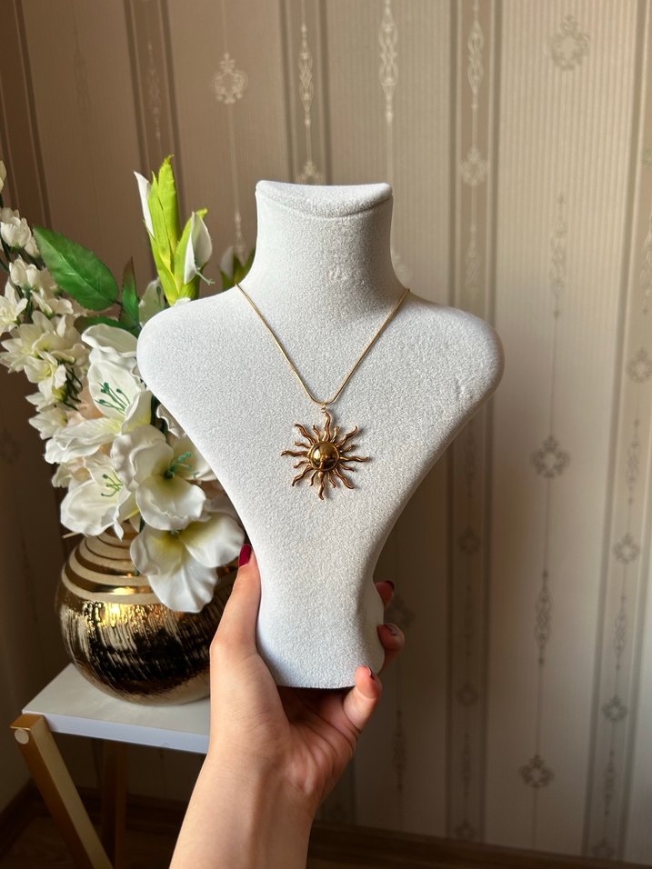 Mini Güneş Figürlü Zincir Kolye - Görsel 5
