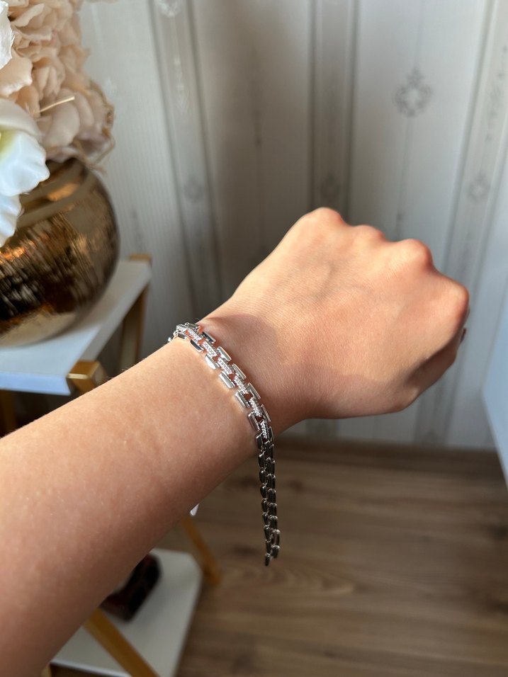 Gri Zincir Detaylı Minimalist Bileklik - Görsel 3