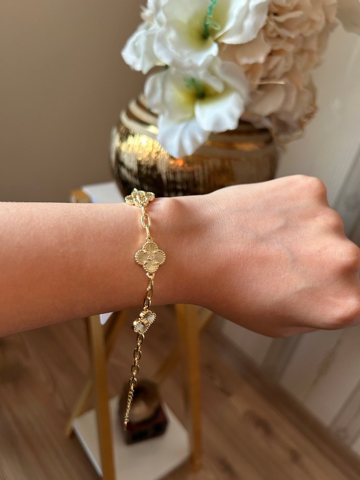 Zincir Detaylı Altın Rengi Bohem Bileklik - Görsel 3