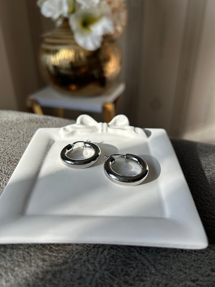 Gri Midi Halka Küpe - Görsel 2