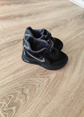 Kinetix Nike Erkek Çocuk Siyah Sneaker
