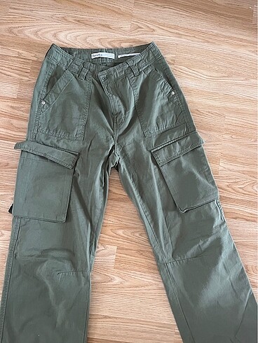 Bershka kargo pantolon