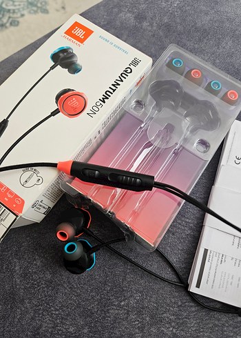 JBL Quantum 50N kulakiçi kulaklık
