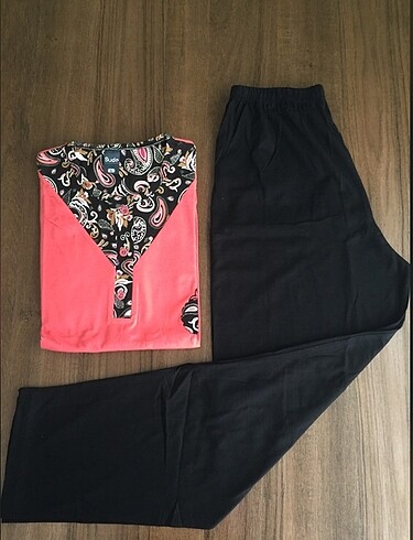 Pijama takım