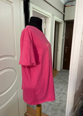 Pembe Baskılı Kadın Tişört - Görsel 3