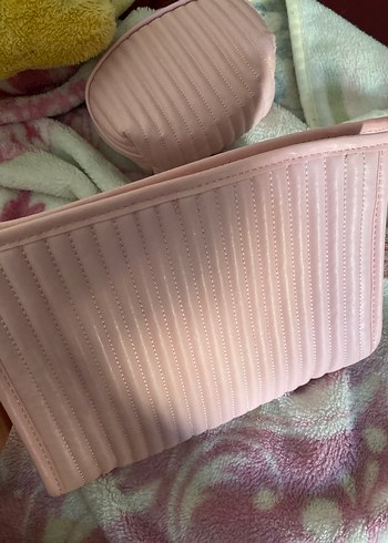 Pembe Kadın Makyaj Çantası Seti - Görsel 3