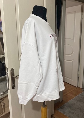 Beyaz Uzun Kollu Pamuklu Sweatshirt - Görsel 3