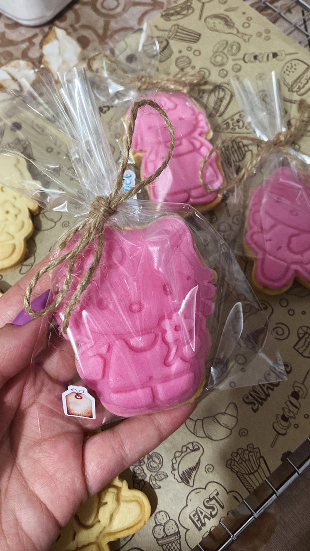 Hello Kitty kurabiye - Görsel 3