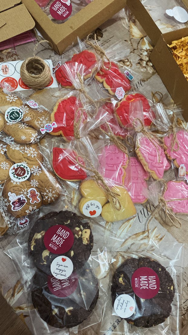 Kırmızı Hello kitty - Görsel 2