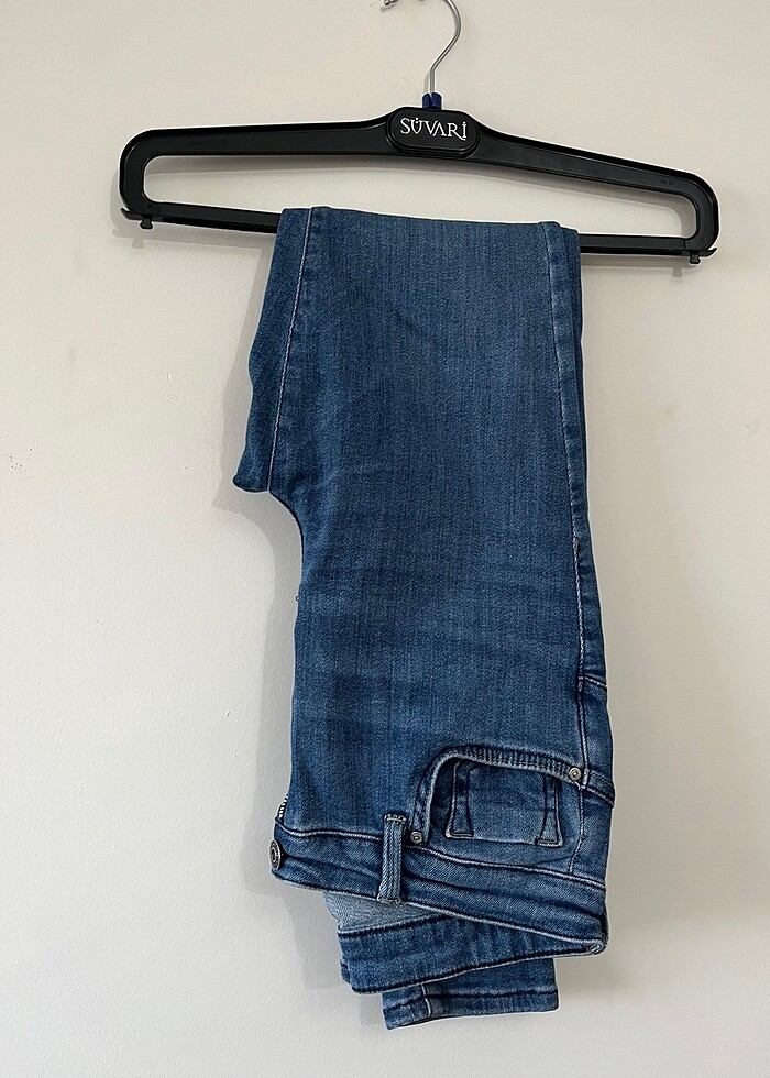 İhraç fazlası Dar paça yüksek bel jeans - Görsel 4