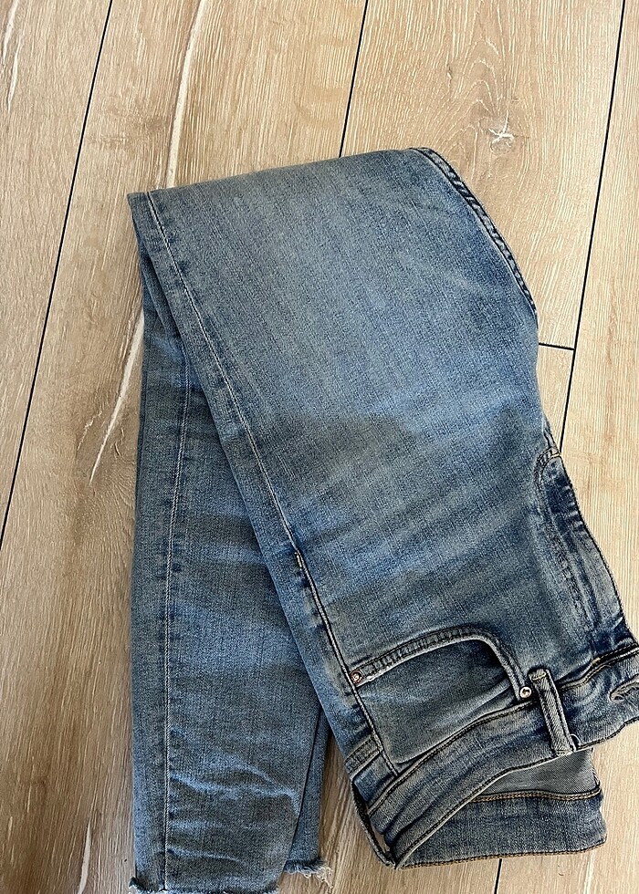 İhraç fazlası Dar paça yüksek bel jeans - Görsel 4