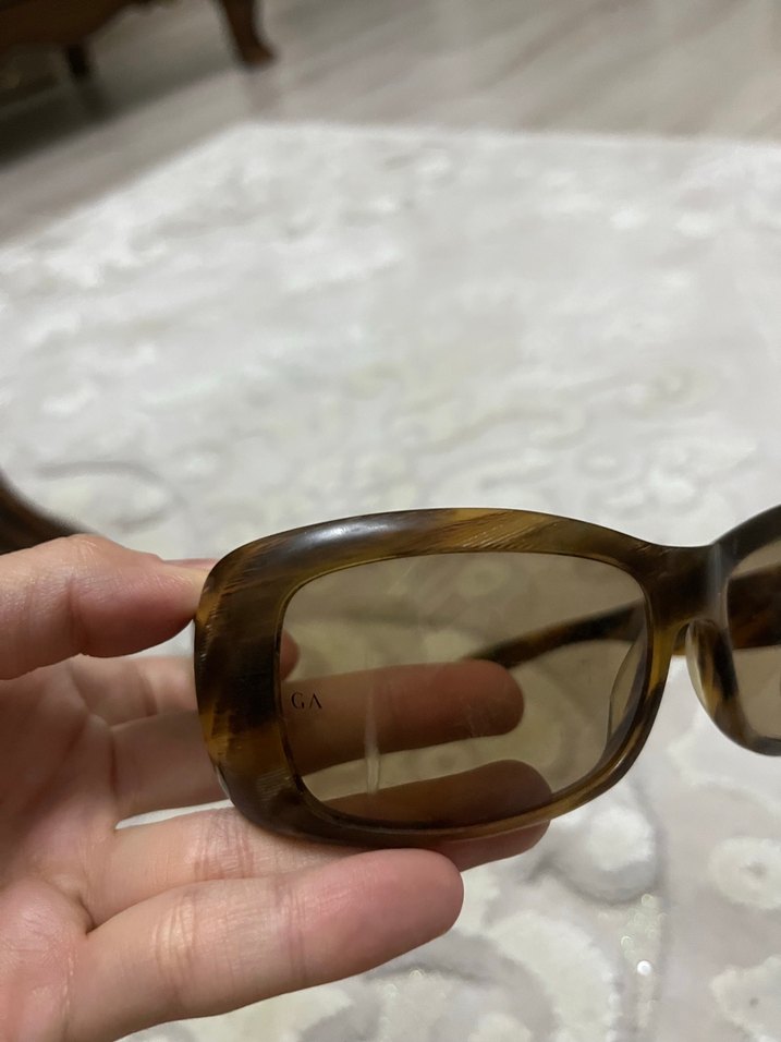 Bej Kadın Gözlüğü, vintage Tokalı, Modern Tasarım - Görsel 3