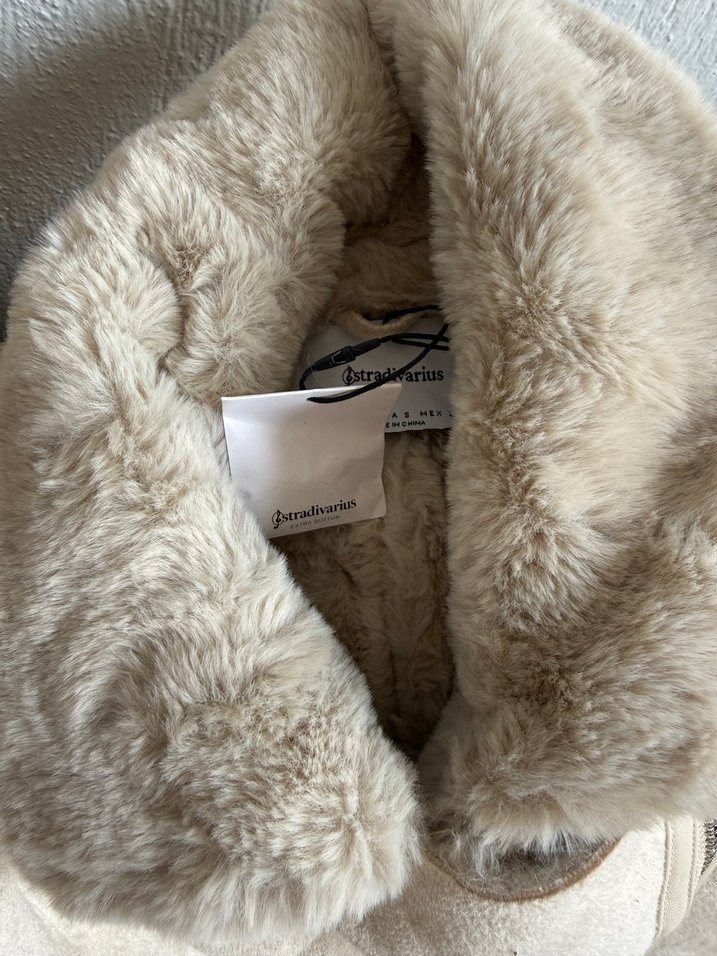 Beyaz Kürklü Kadın Mont - Görsel 3