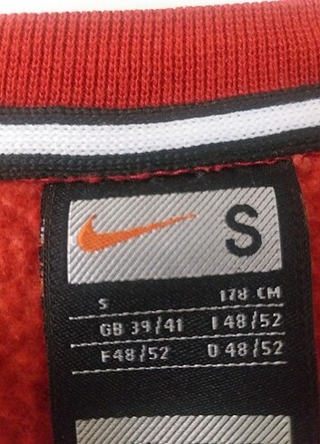 s Beden Nike sivit yeni