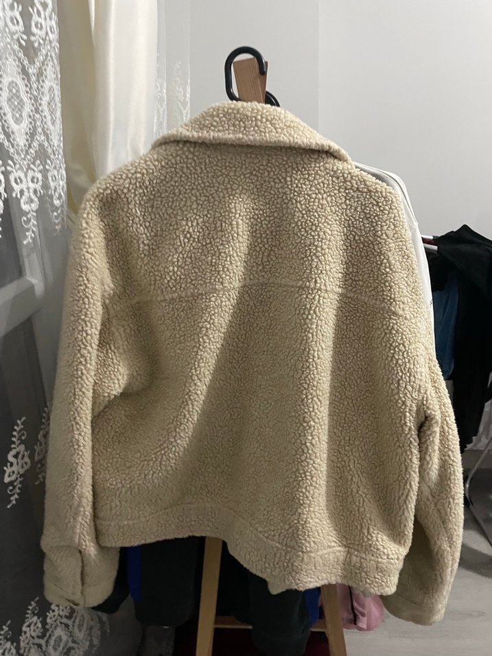 Bej Düğmeli Midi Peluş Kadın Ceket - Görsel 4