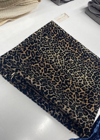 Kahverengi Leopar Desenli kırlent kılıfı