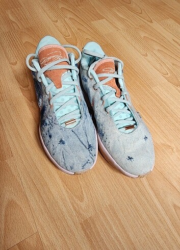 NIKE Lebron James XXI Aragonite