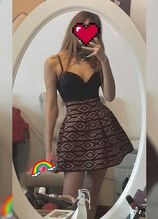 LOLİTA KABARIK MİNİ YÜKSEK BEL ETEK