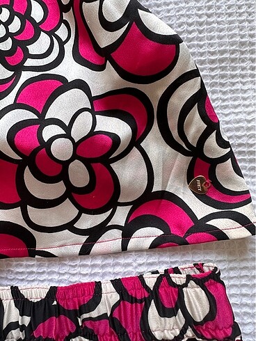 s Beden pembe Renk orjinal juicy couture gecelik takımı