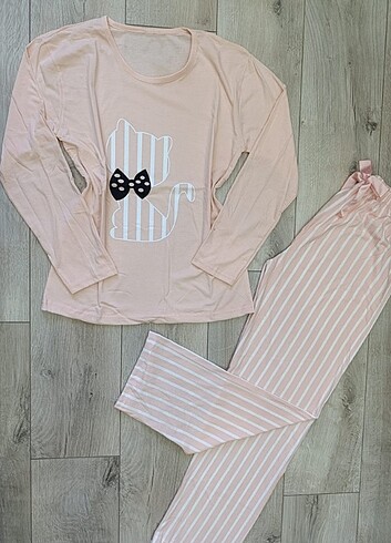 l Beden Bayan Uzun Kollu Pijama Takımı