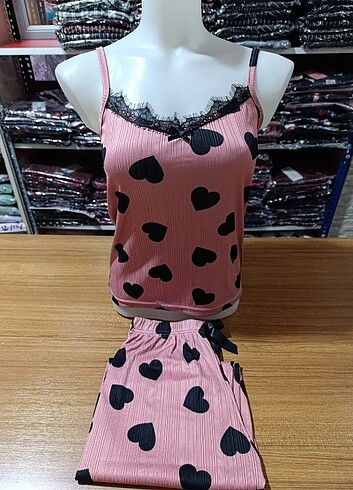 Diğer Kadın İp Askılı Pijama Takımı