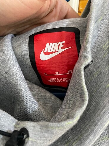 xl Beden Nike Sweatshirt