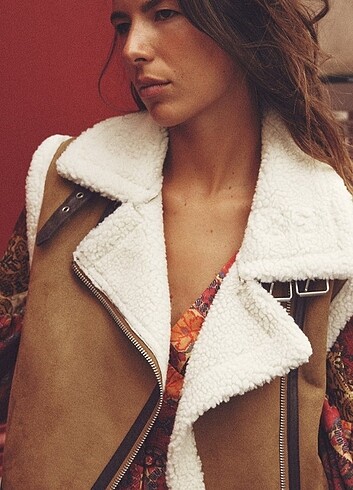 Crop yelek 