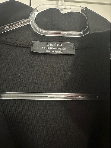 xs Beden çeşitli Renk Bershka Elbise