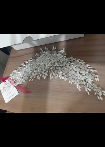 Pelin Akgül Gelin Tacı - Görsel 5