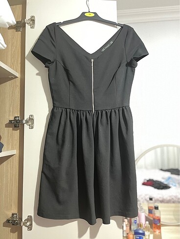 Siyah elbise - Görsel 5