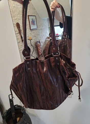 Deri kahverengi kol çantası