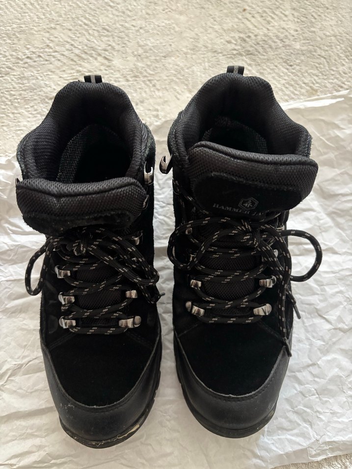 Siyah Bağcıklı Bot - Görsel 2