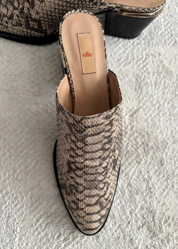 Kahverengi Yılan Desenli Topuklu Ayakkabı - Görsel 2