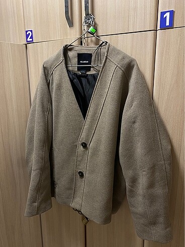 Pull and Bear Pull & Bear
