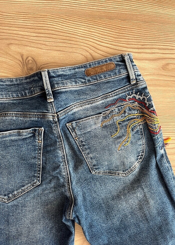 Mavi Jeans Summer Edition püsküllü - Görsel 3