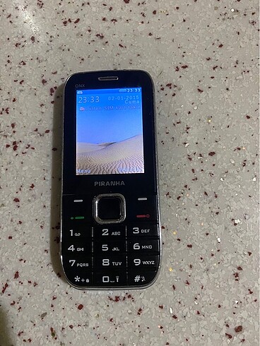 Pıranha tuşlu telefon