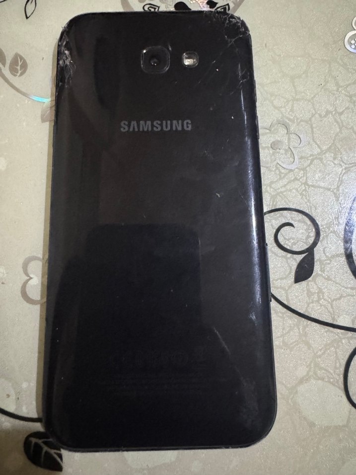 Samsung a7 2017 - Görsel 2