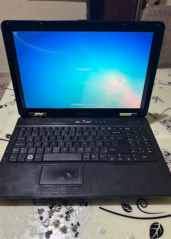 Siyah eMachines Dizüstü Bilgisayar - Görsel 2